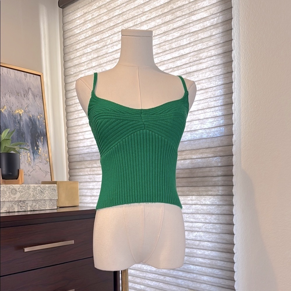 Woman's SO Green Ribbed Sweater Spaghetti Strap Tank Top. Size Small